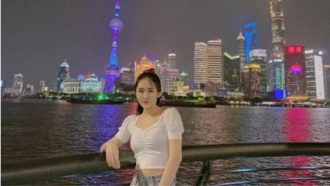 飞比特运动内衣掉色胸部染色